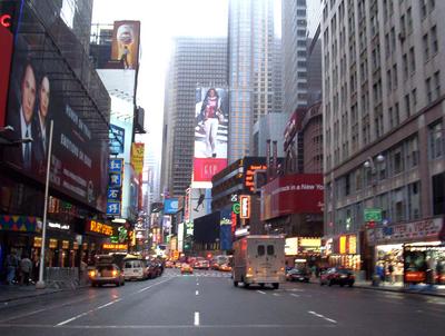 newyork at night. new-york-city-night-life-rmc-3